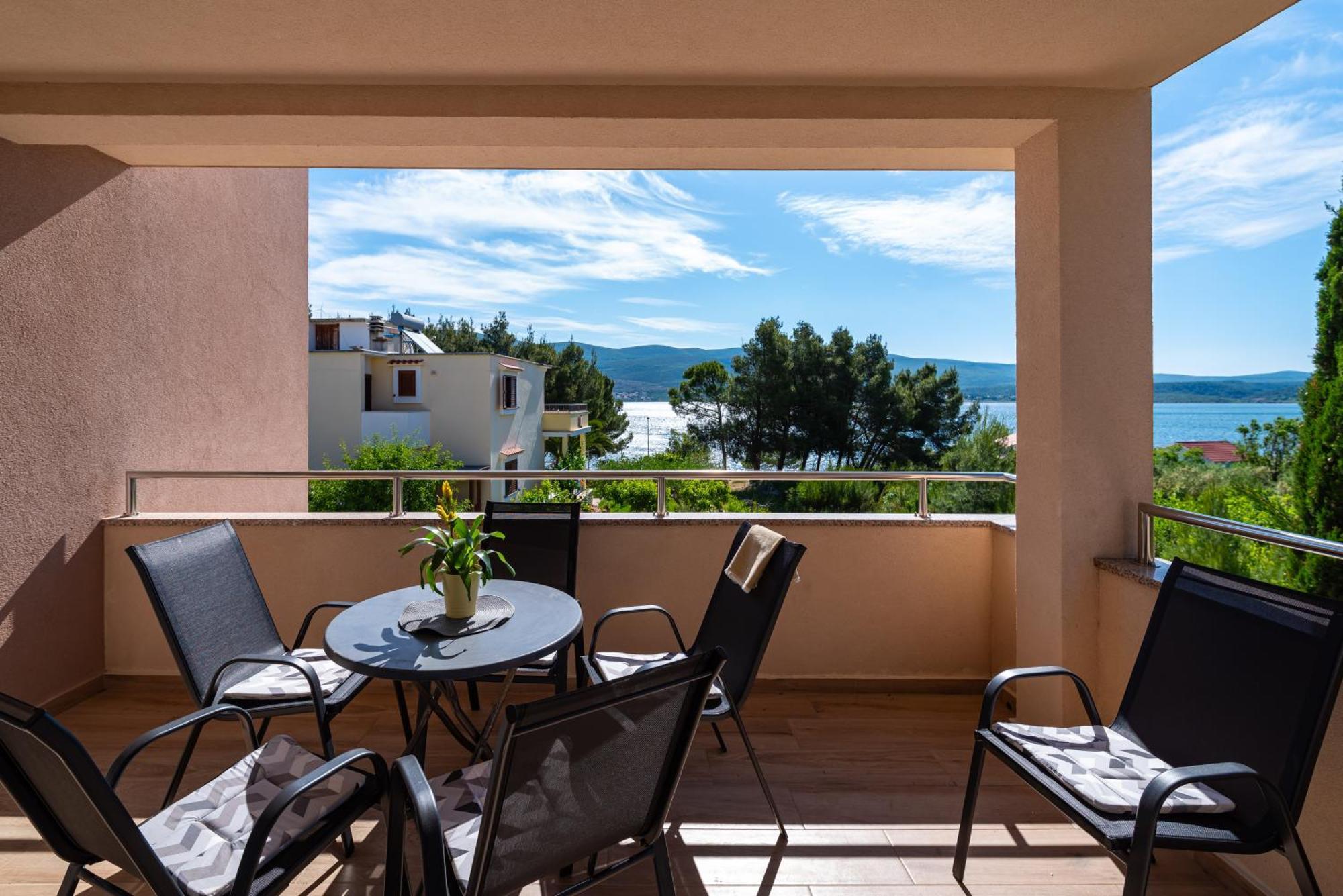 Apartmani Lelu Pridraga Exterior foto