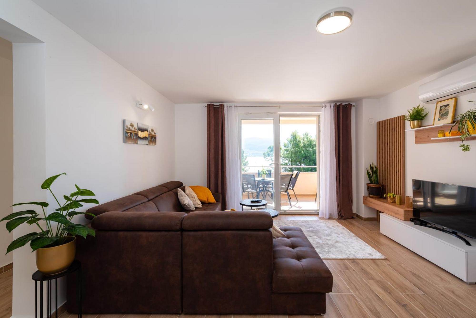 Apartmani Lelu Pridraga Exterior foto