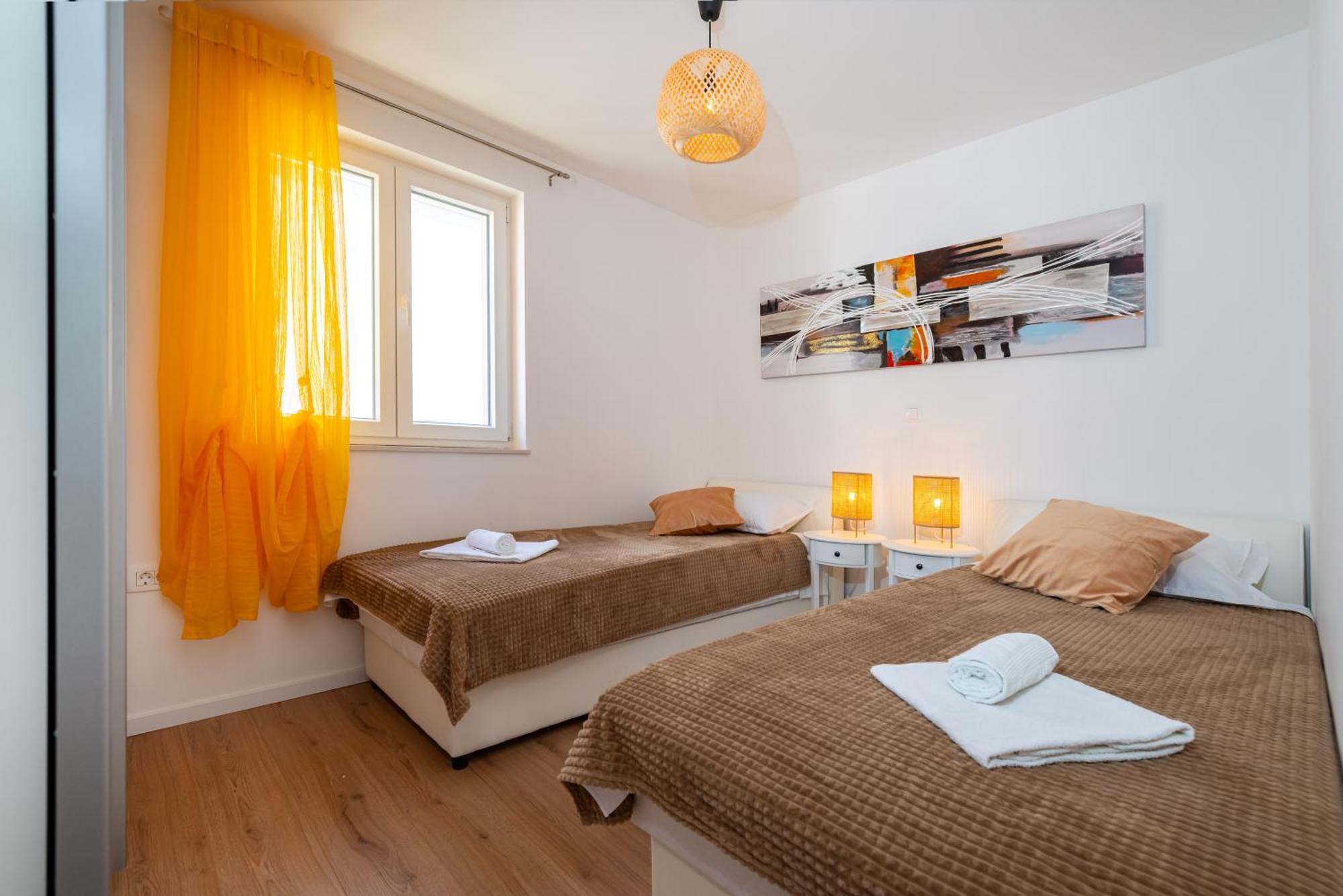 Apartmani Lelu Pridraga Exterior foto